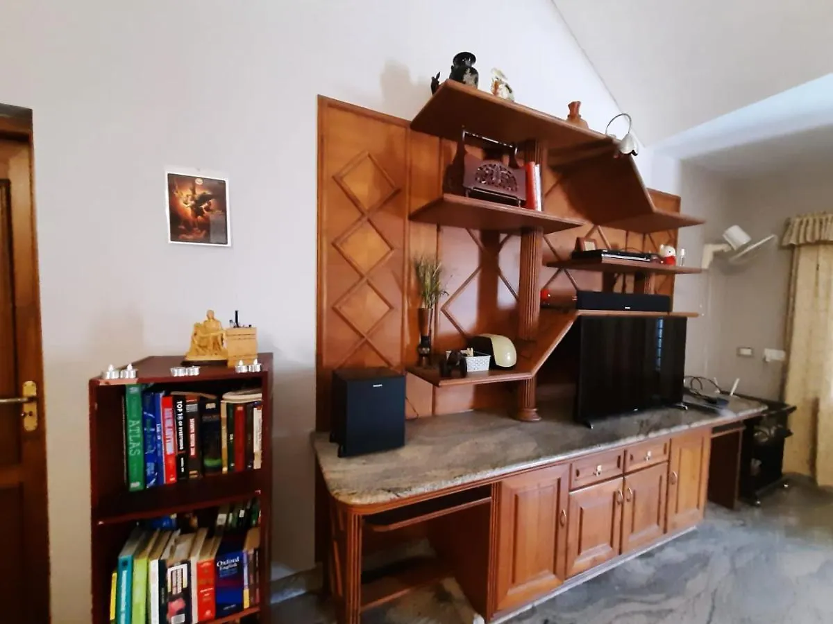 Alite Posh 4 Bhk Villa In Thrissur Town 0*,  Indien